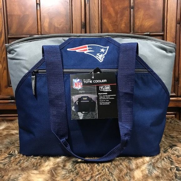 New England Patriots Embroidered Insulated Tote Cooler and 5 Pack Click Pen Set - Picture 2 of 16